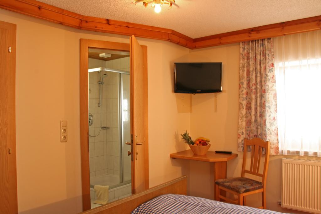 Appartement Mox Tux Chambre photo