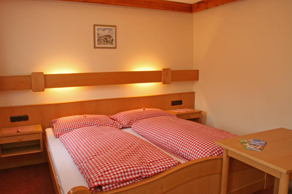 Appartement Mox Tux Chambre photo